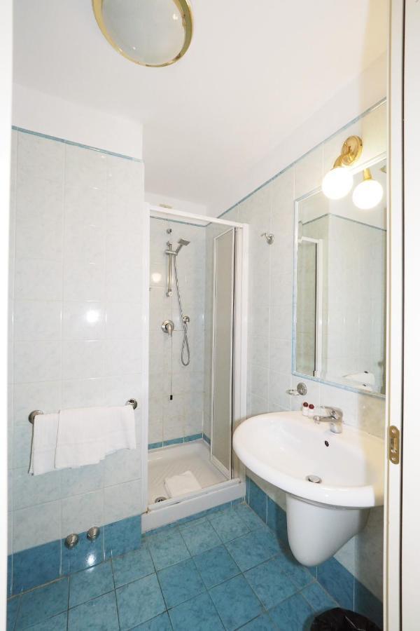 Hotel Laura 3*