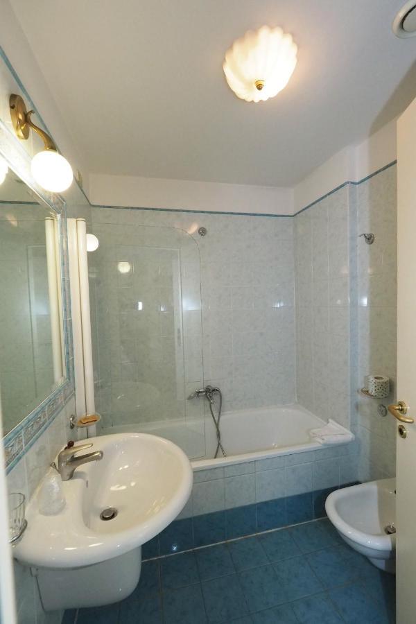 Hotel Laura 3*