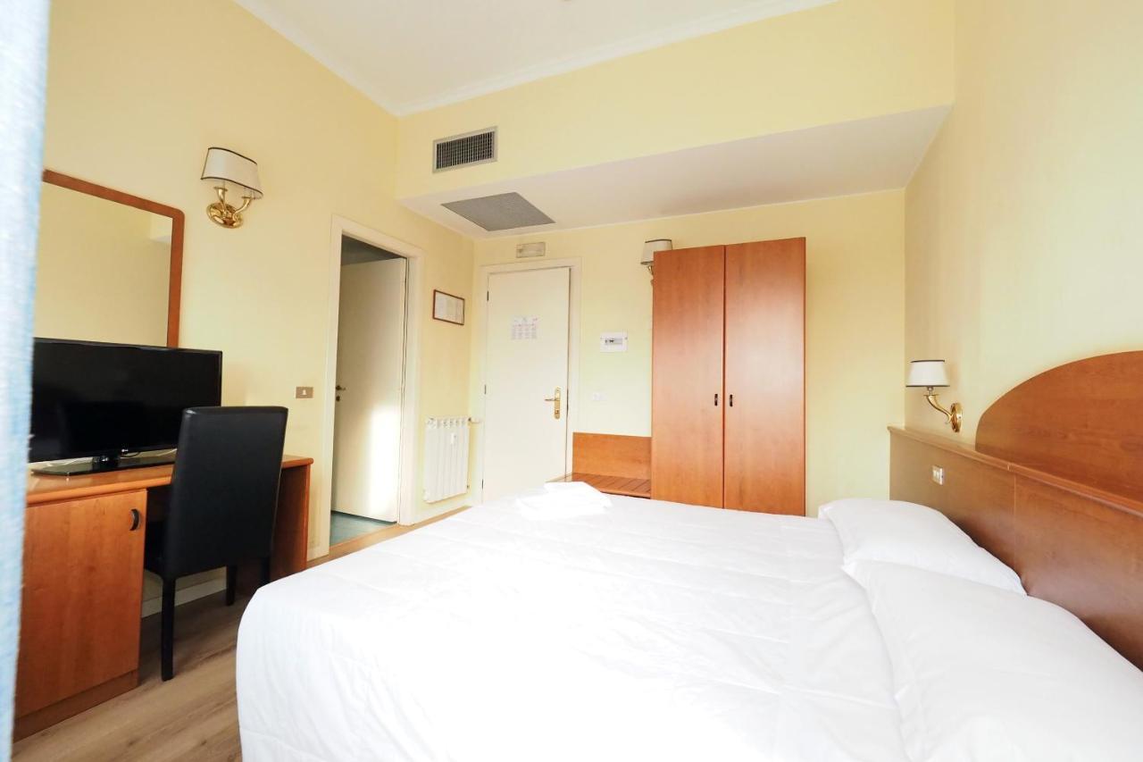Hotel Laura 3*