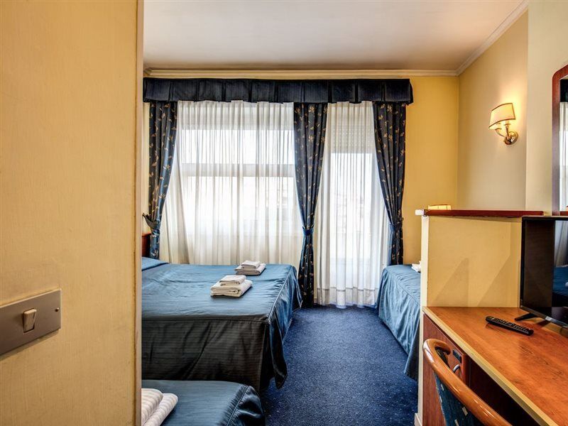 Hotel Laura 3*